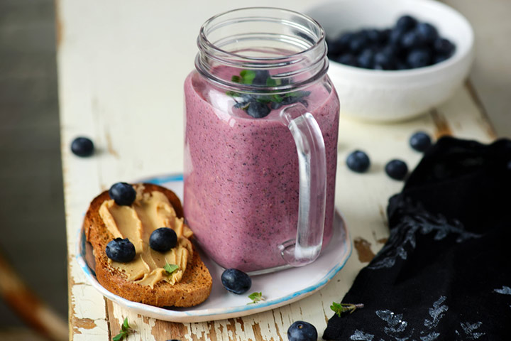 https://www.momjunction.com/wp-content/uploads/2021/04/Peanut-butter-and-blueberry-smoothie.jpg