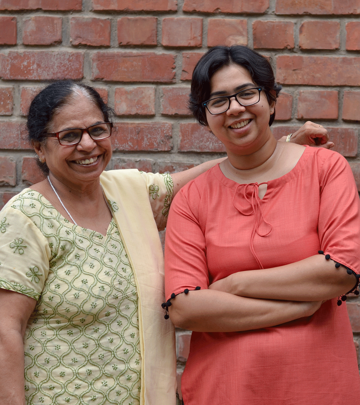 75+ सास के लिए कोट्स, शायरी व स्टेटस | Mother in Law Quotes, Shayari And Status In Hindi