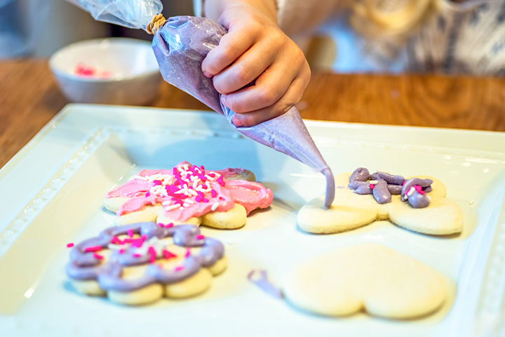Cookies cooking activity for kids
