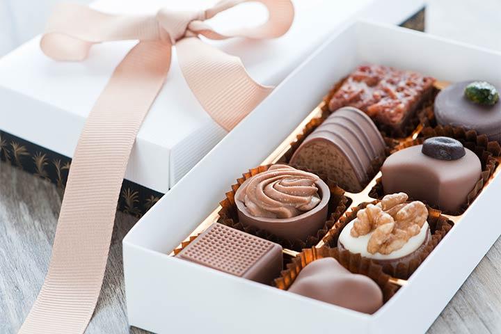 बयफरड क खश कर दन वल 20 बहतरन गफट आइडयज  Boyfriend Ke Liye  Gift