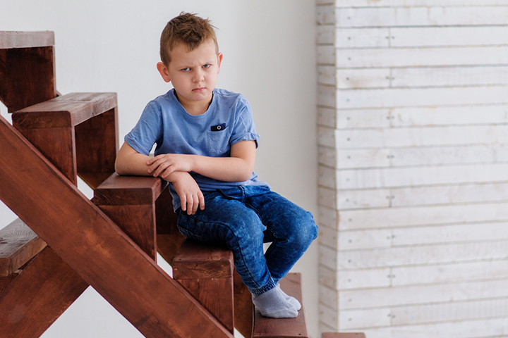Sudden outbursts or crying may be the sign of a manipulative child