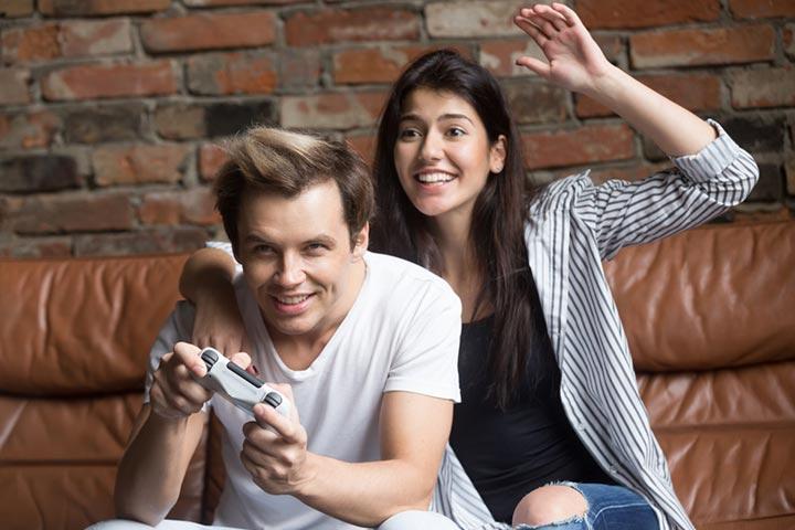 I Love My Girlfriend Lets Me Play Video Games' - Video Game - Pin