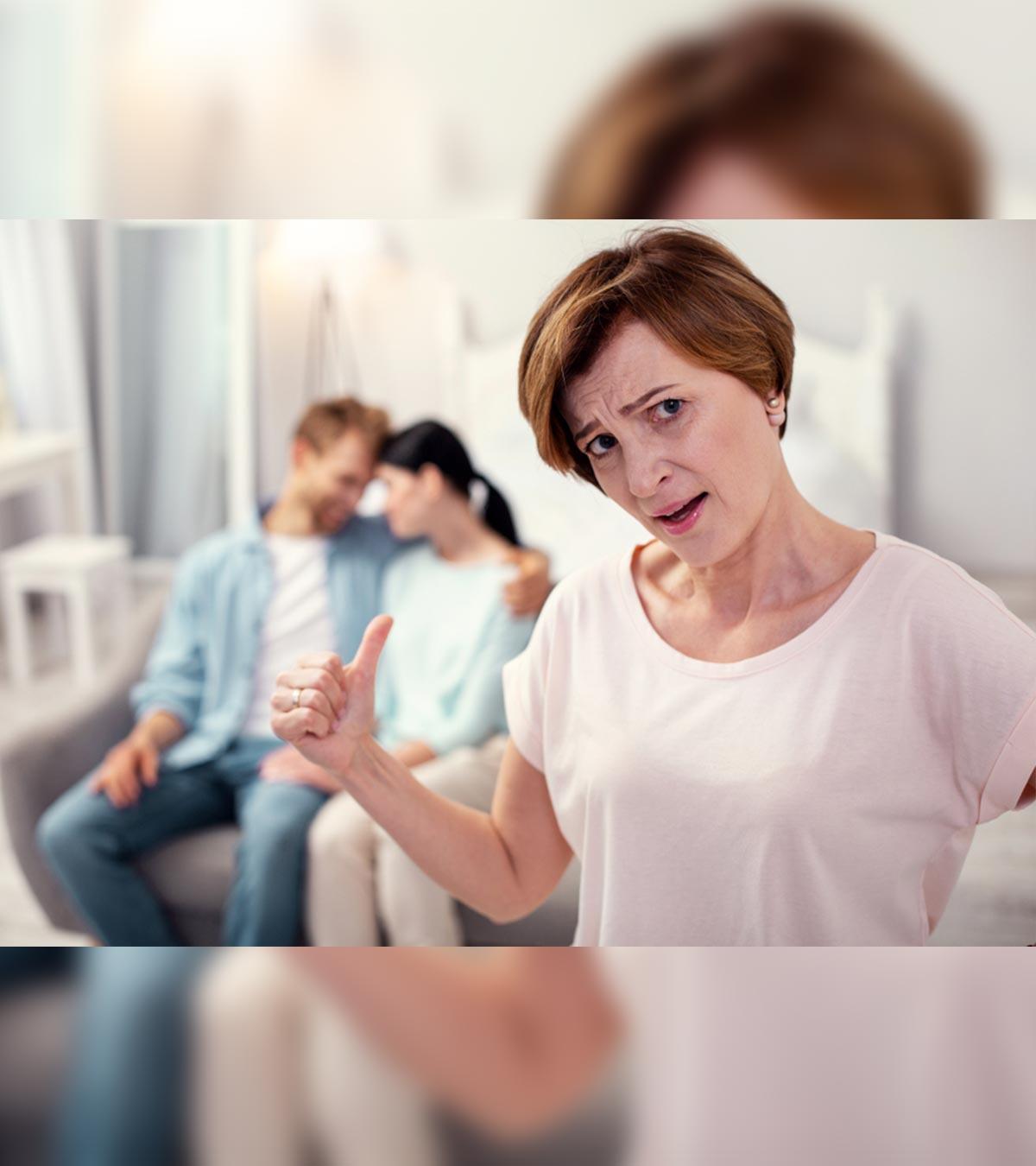 27 Signs Of A Toxic Mother-in-Law And How To Deal With Her