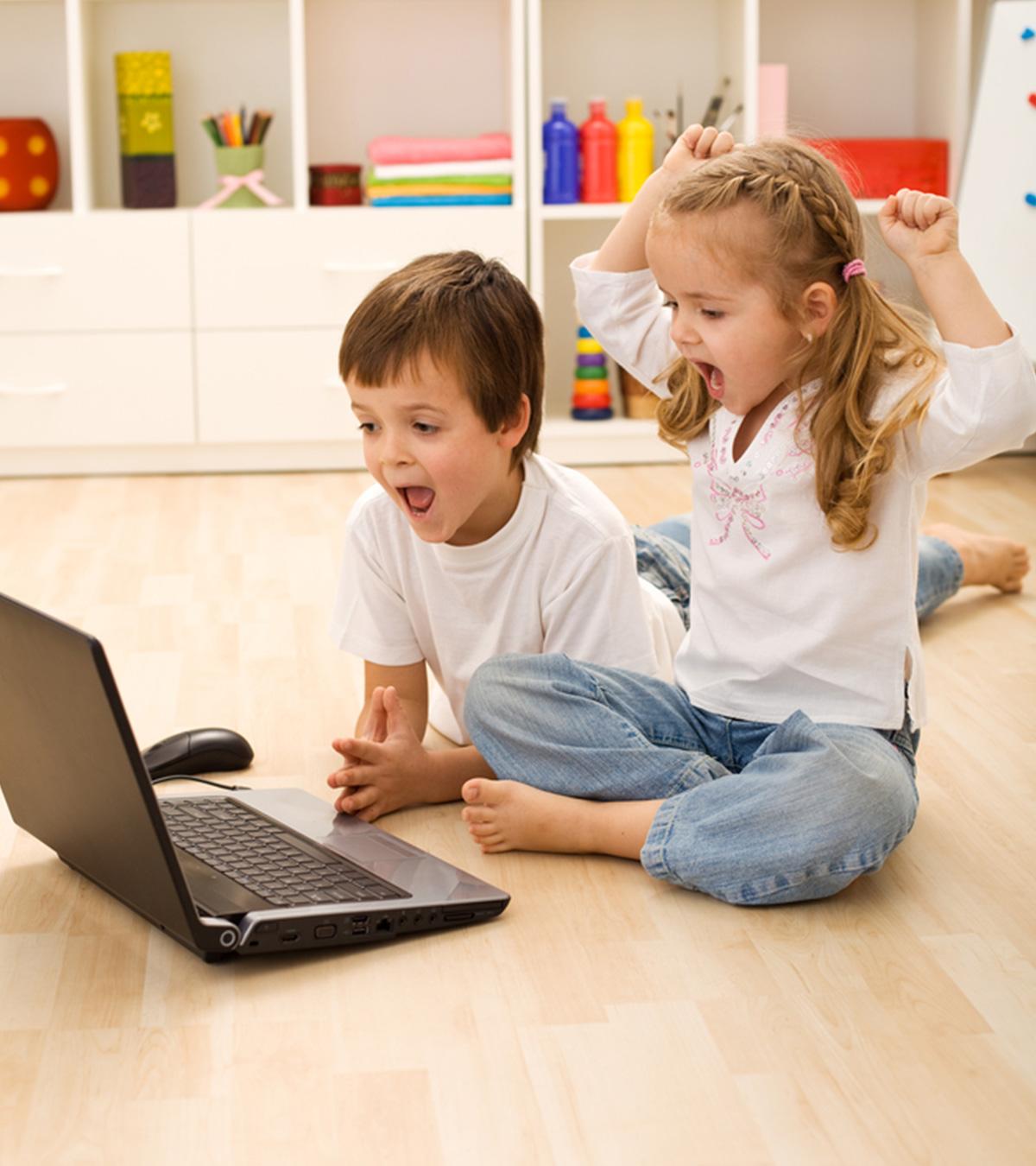 Kids are watching laptops