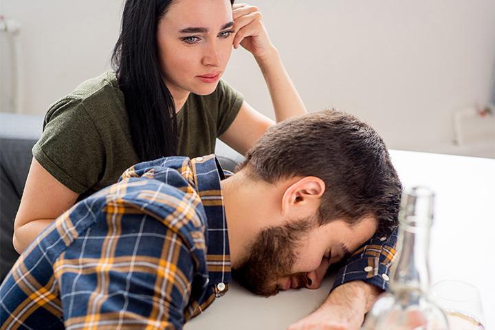 He doesn’t leave bad habits, signs he has no interest in marriage