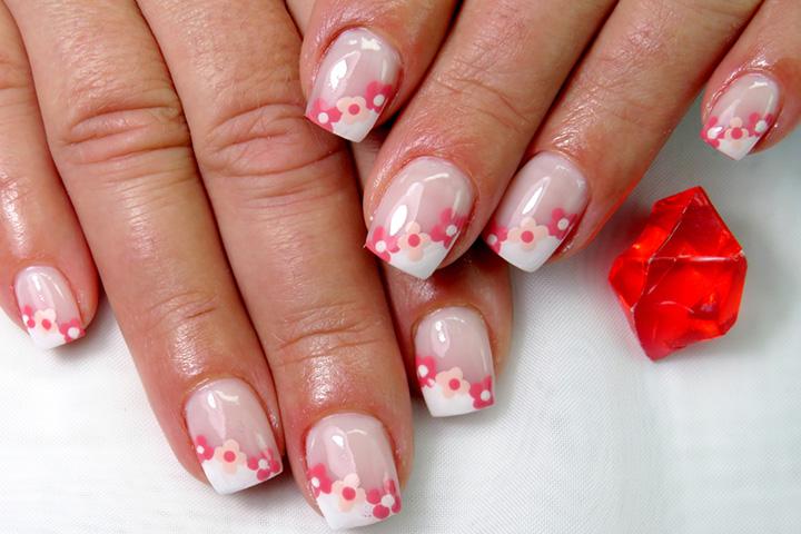 Nail Art Designs: Easy Hacks for DIY Manicures | Reader's Digest