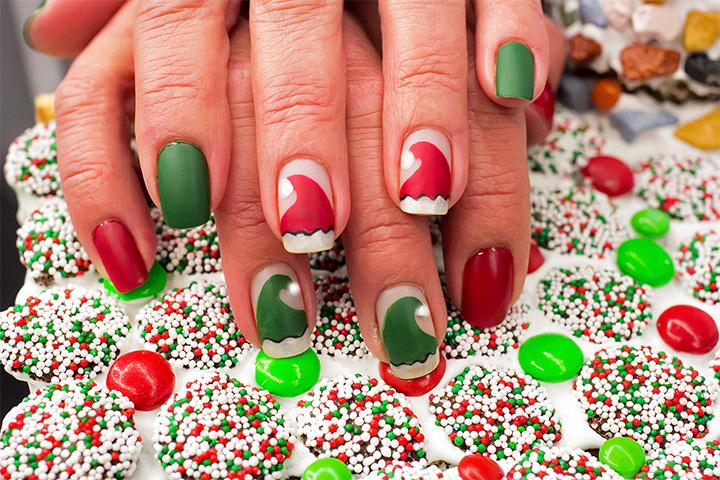 Santa’s hat nail art