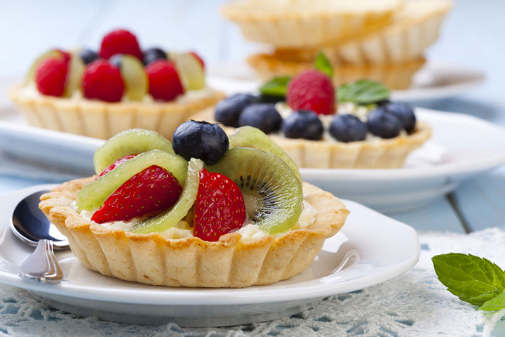 Strawberry and kiwi tart dessert recipe for kids