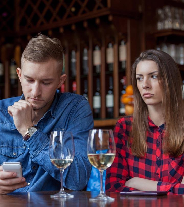 10 Reasons Why Your Boyfriend Is Ignoring You And What To Do