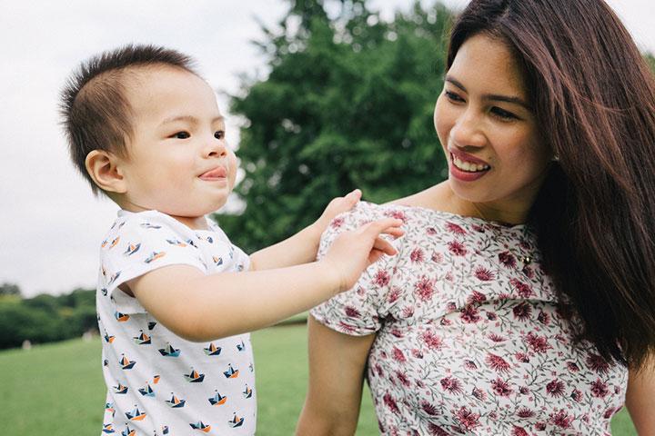Causes of babies blowing raspberries