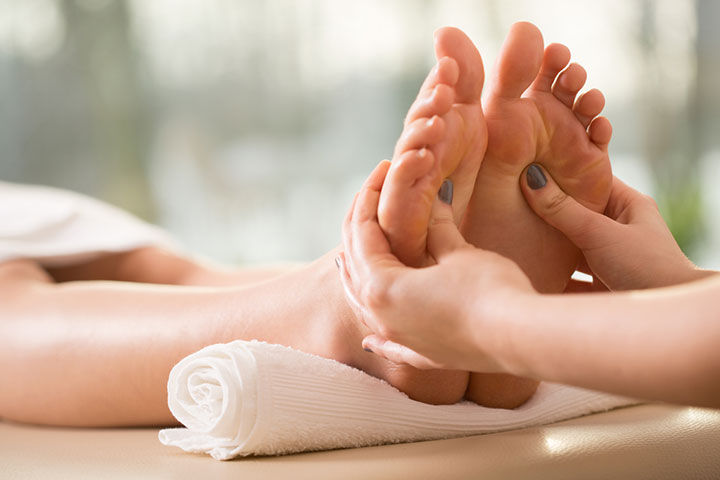 Foot reflexology may help ease swelling and discomfort