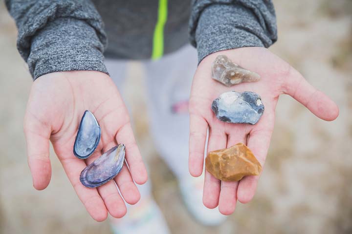 Relaxation stones to manage anxiety in kids
