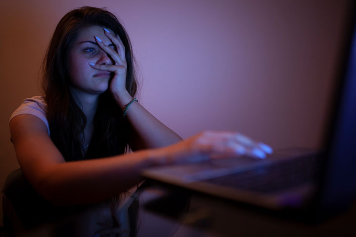Teenagers may develop sleep disorders