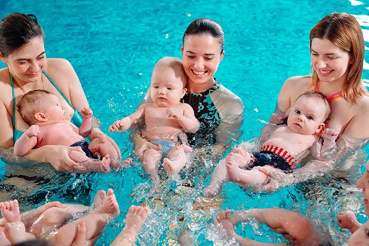  Swimming helps baby’s overall development
