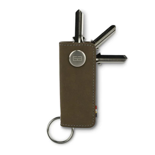 Spigen Life Metal Fit Key Chain Key Holder Metallic Key Organizer  Minimalist Compact Keyholder with Key Ring - Black