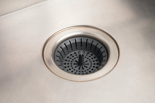 https://www.momjunction.com/wp-content/uploads/product-images/dripsie-sink-strainer--clog-resistant-and-flexible_afl424.jpg